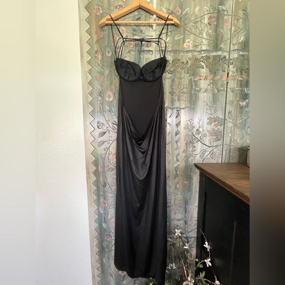 Victoria Secret dress - Picture 3 of 4